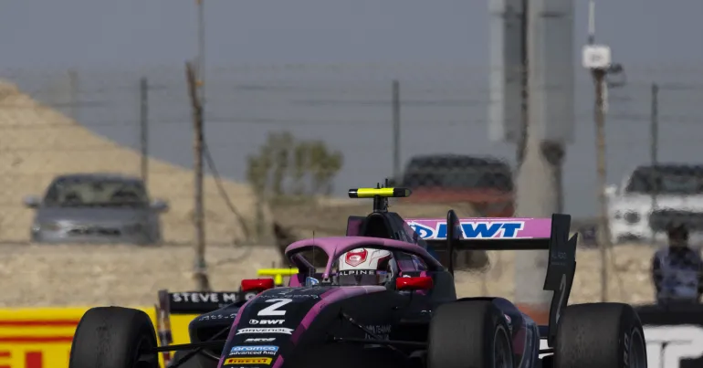 R01 Bahrain - FIA Formula 3 Race 2 Report