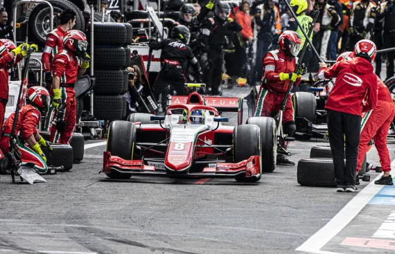 R10 Spa-Francorchamps - FIA Formula 2 Race 2 Report