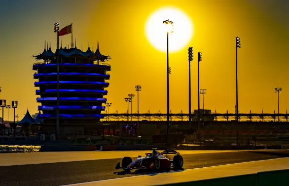 R01 Bahrain - FIA Formula 2 Race 1 Report