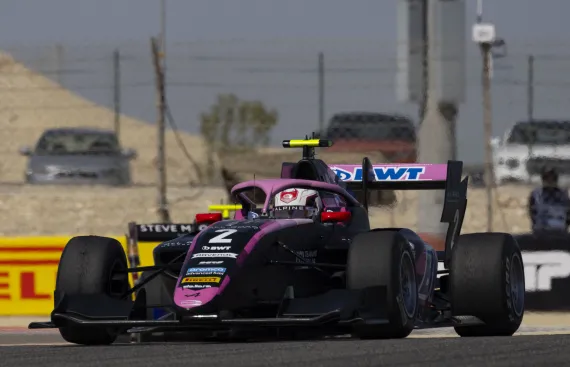 R01 Bahrain - FIA Formula 3 Race 2 Report