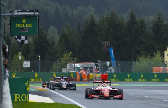 R09 Spa-Francorchamps - FIA Formula 3 Race 1 Report