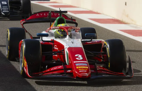 R14 Abu Dhabi - FIA Formula 2 Race 1 Report