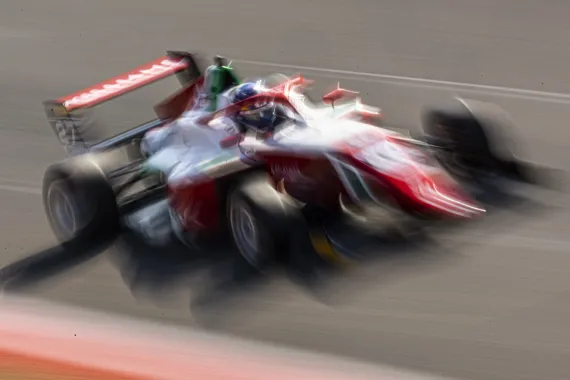 PREMA kicks off 2025 E4 series at classic French track