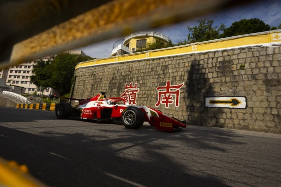 Slater, SJM Theodore PREMA Racing achieve P2 in Macau Qualifying