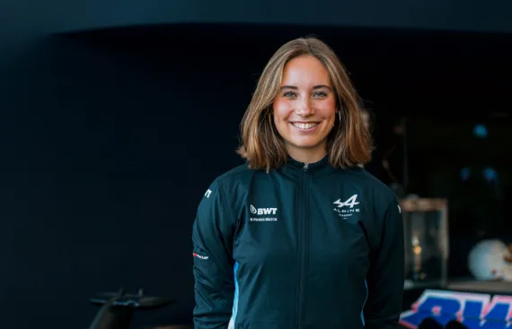 Dutch racer completes team's 2025 lineup