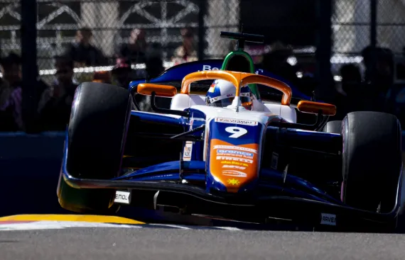 Montoya secures P2 in red-flagged qualifying session