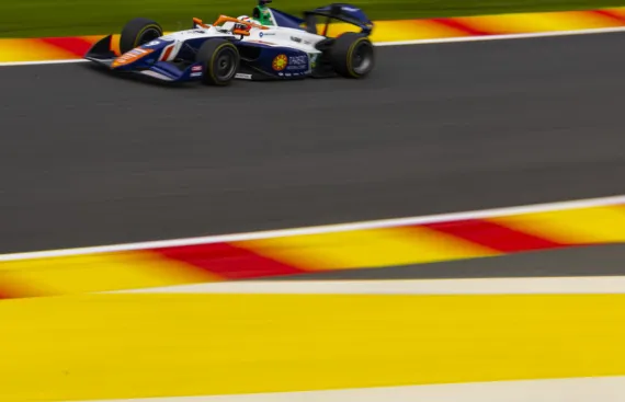 PREMA posts top-10 result in tricky qualifying